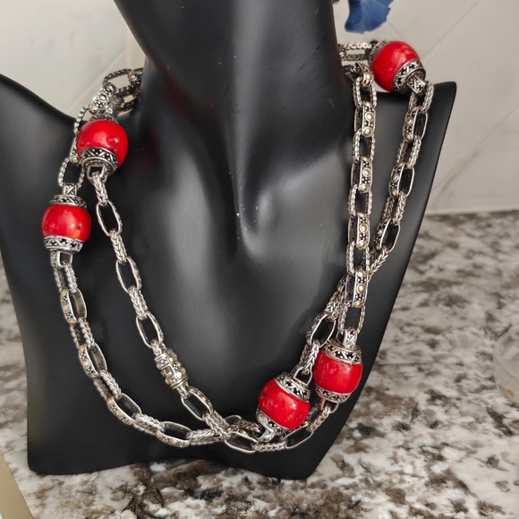Jewelry - Vintage $2700 John Hardy RARE SS 18K Gold red natural corals necklace.